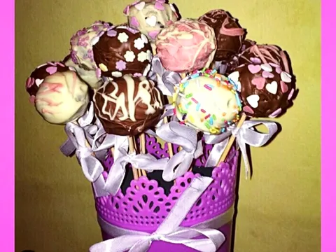 Oreo-nutella cake pops