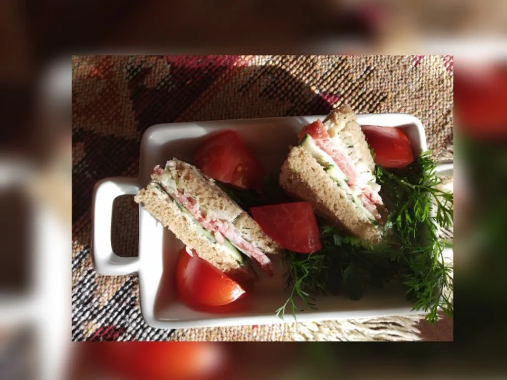 Sendvic sa tzatziki salatom
