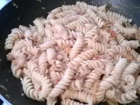 Tjestenina s tunom