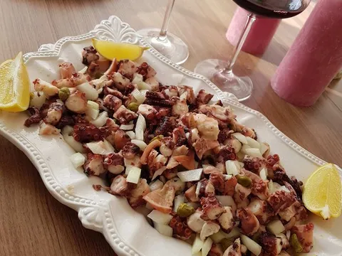 Najukusnija salata od hobotnice
