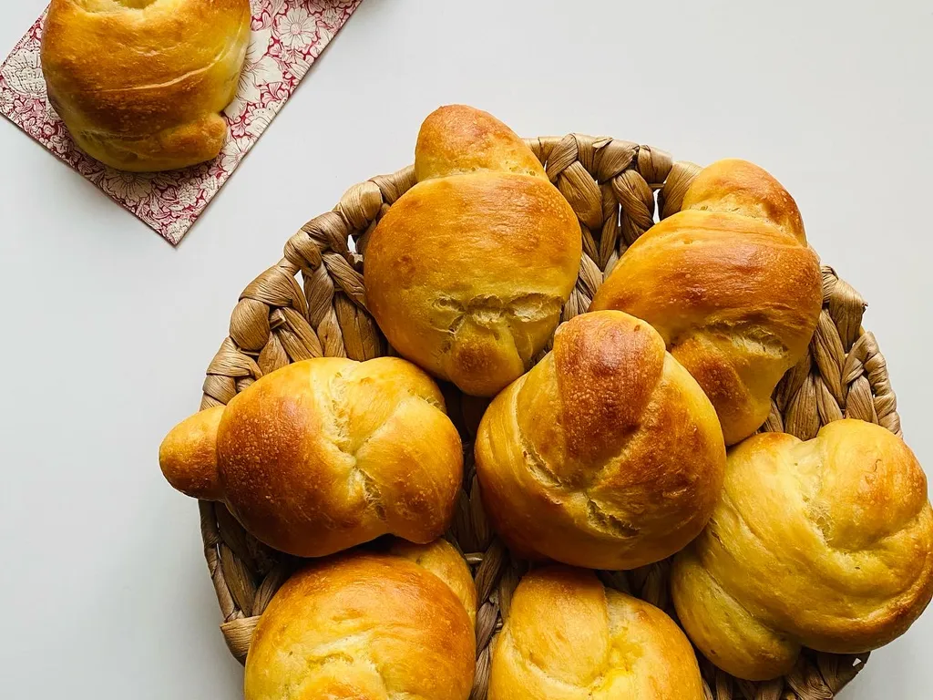 Peciva sa sirom