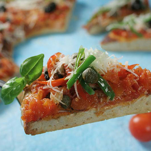 Pizza cu rosii
