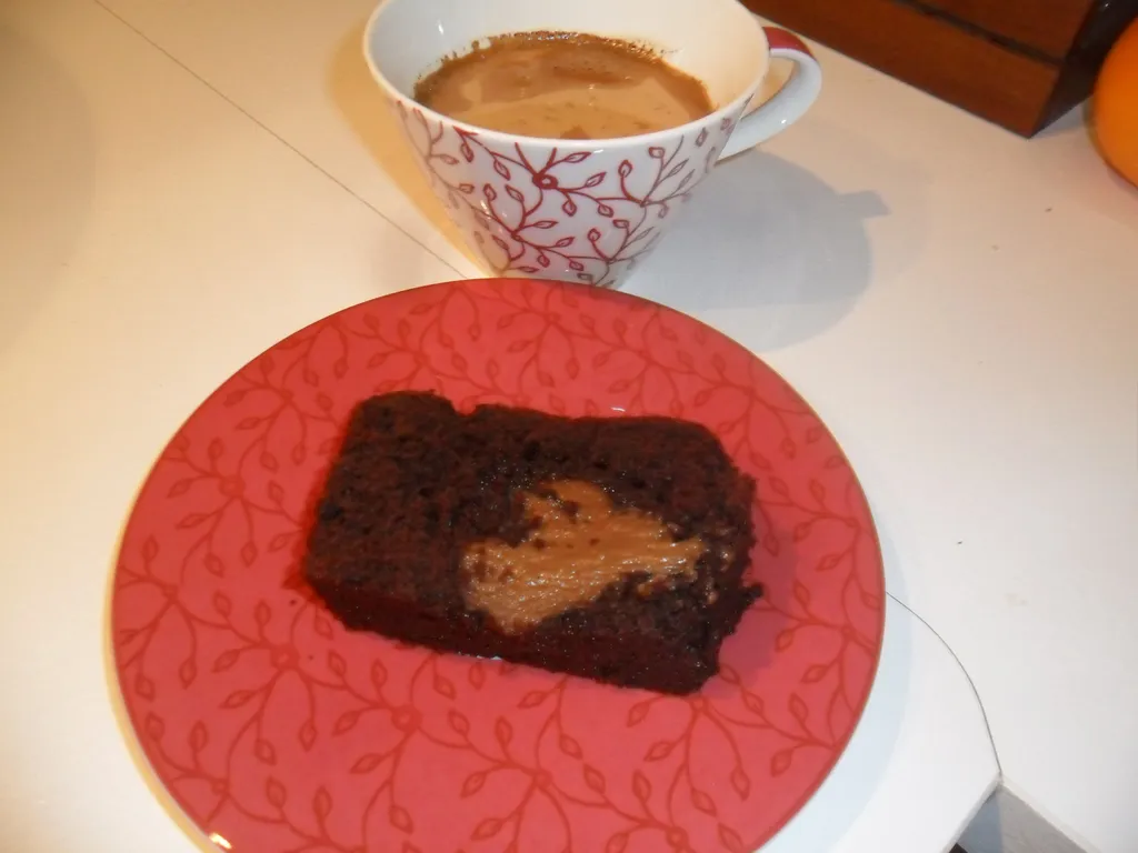 PLUMCAKE SA COKOLADNIM SRCEM