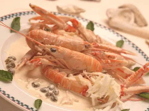 Jadranski škampi u umaku od hrena