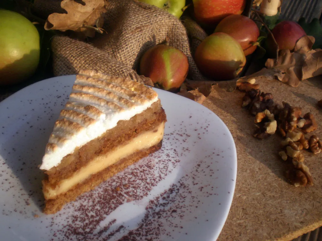 Torta sa jabukama