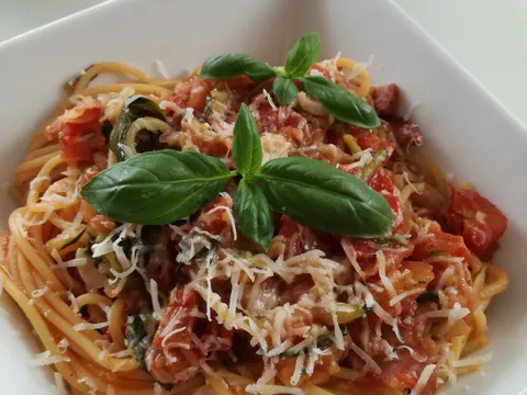 One Pot Pasta sa chorizo kobasicom