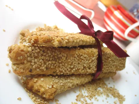 Mediteranski krekeri sa parmezanom