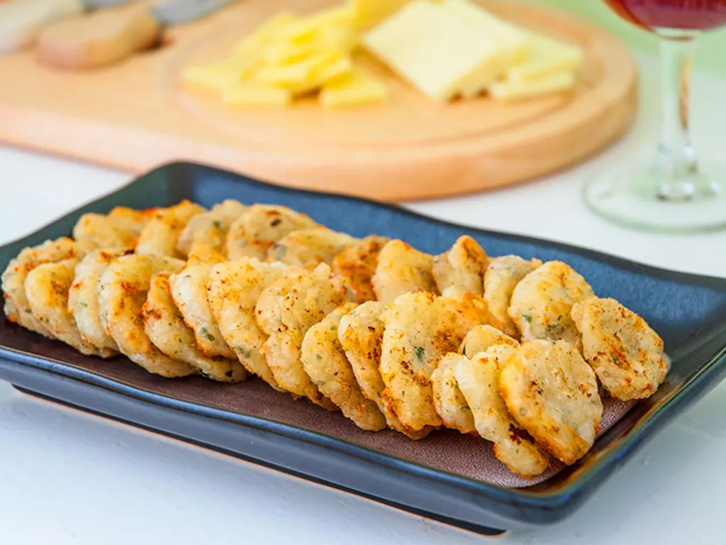 CHEESY BITES - fritulice od sira
