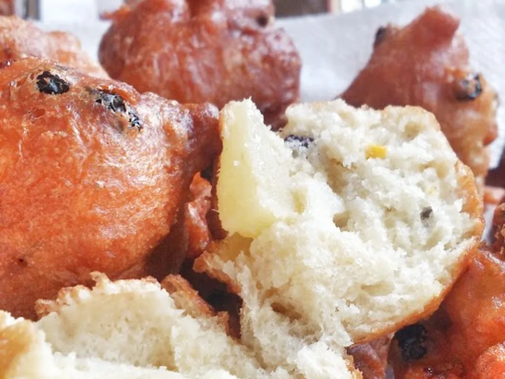 Oliebol - Holandska novogodisnja fritula (ustipak)
