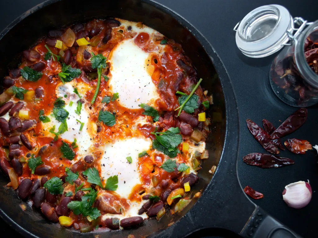 Huevos rancheros ( jaja sa ranča )