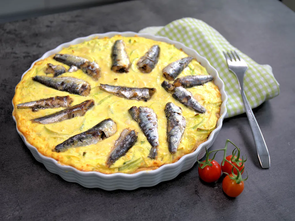 Quiche sa porilukom i sardinama