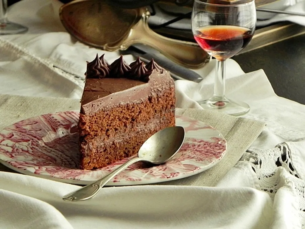 Nougat torta s narančom i čokoladom