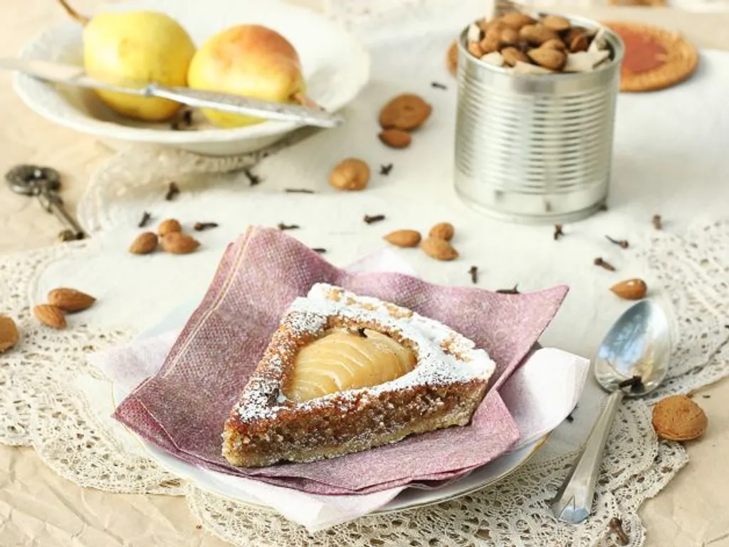 Tart od badema i krušaka
