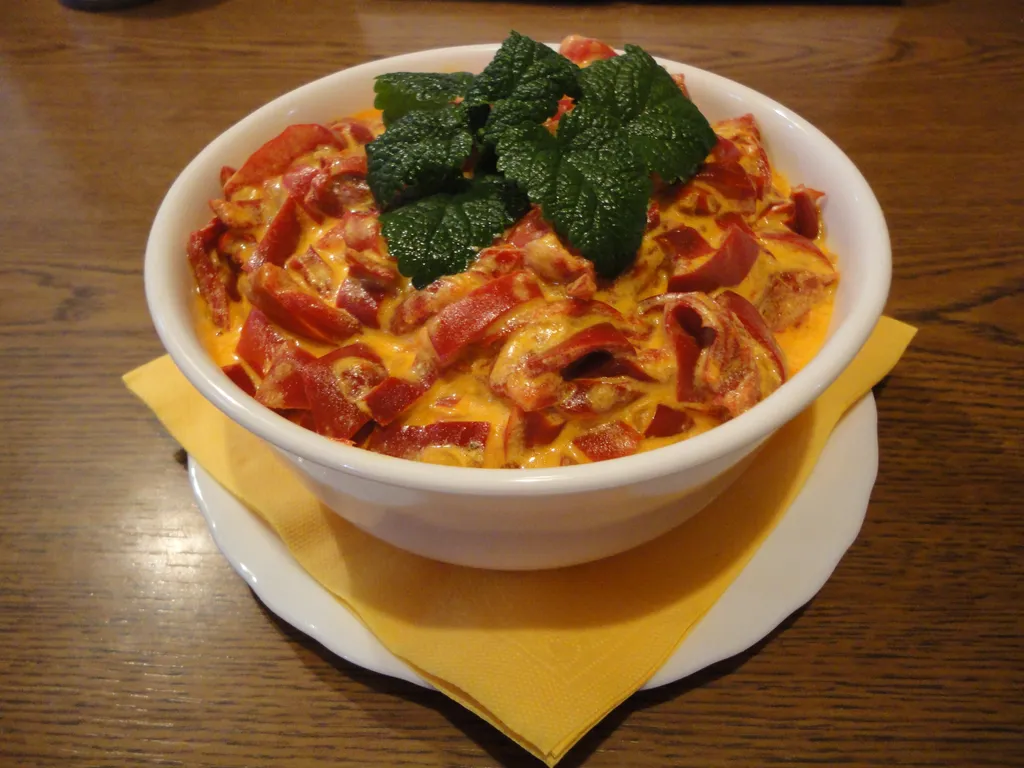 Paprika u kiseloj pavlaci