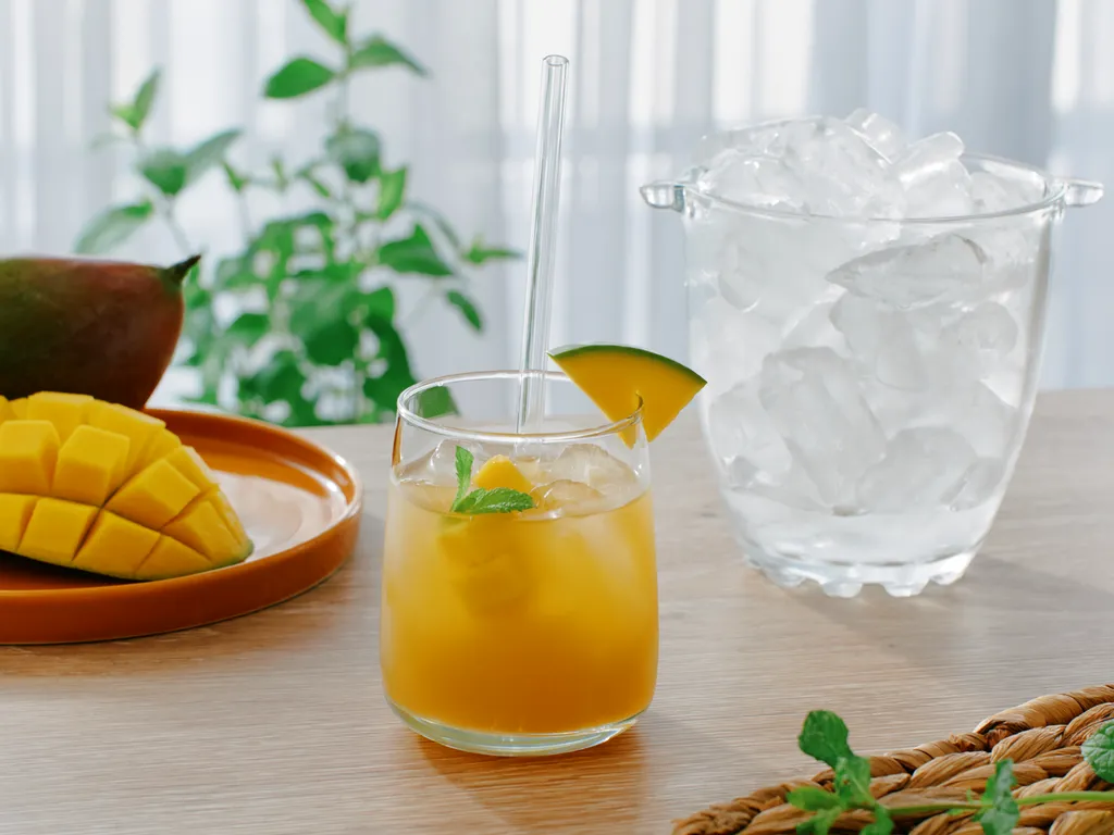Domaći ledeni čaj s mangom