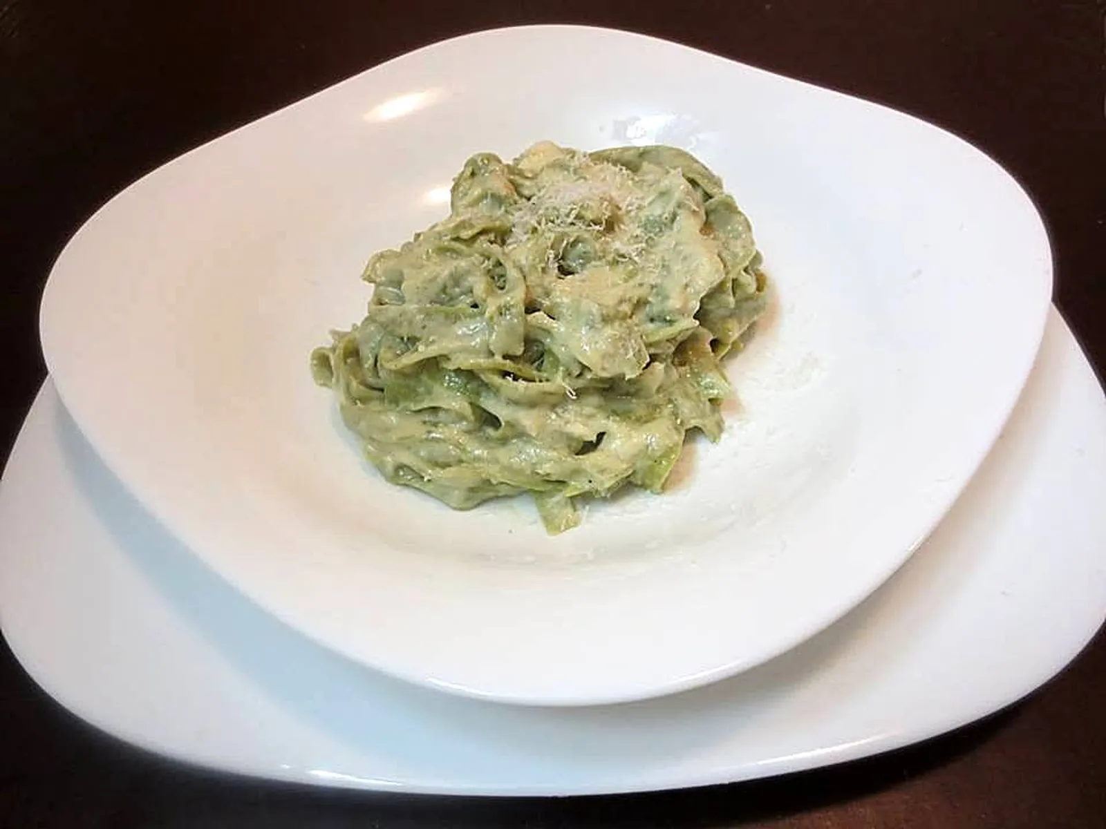Zelene tagliatelle sa bakalarom