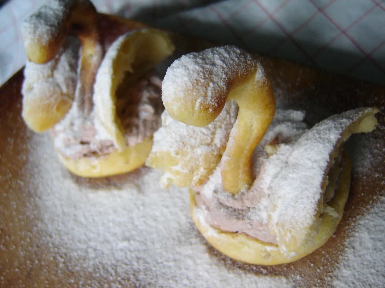 labudovi
