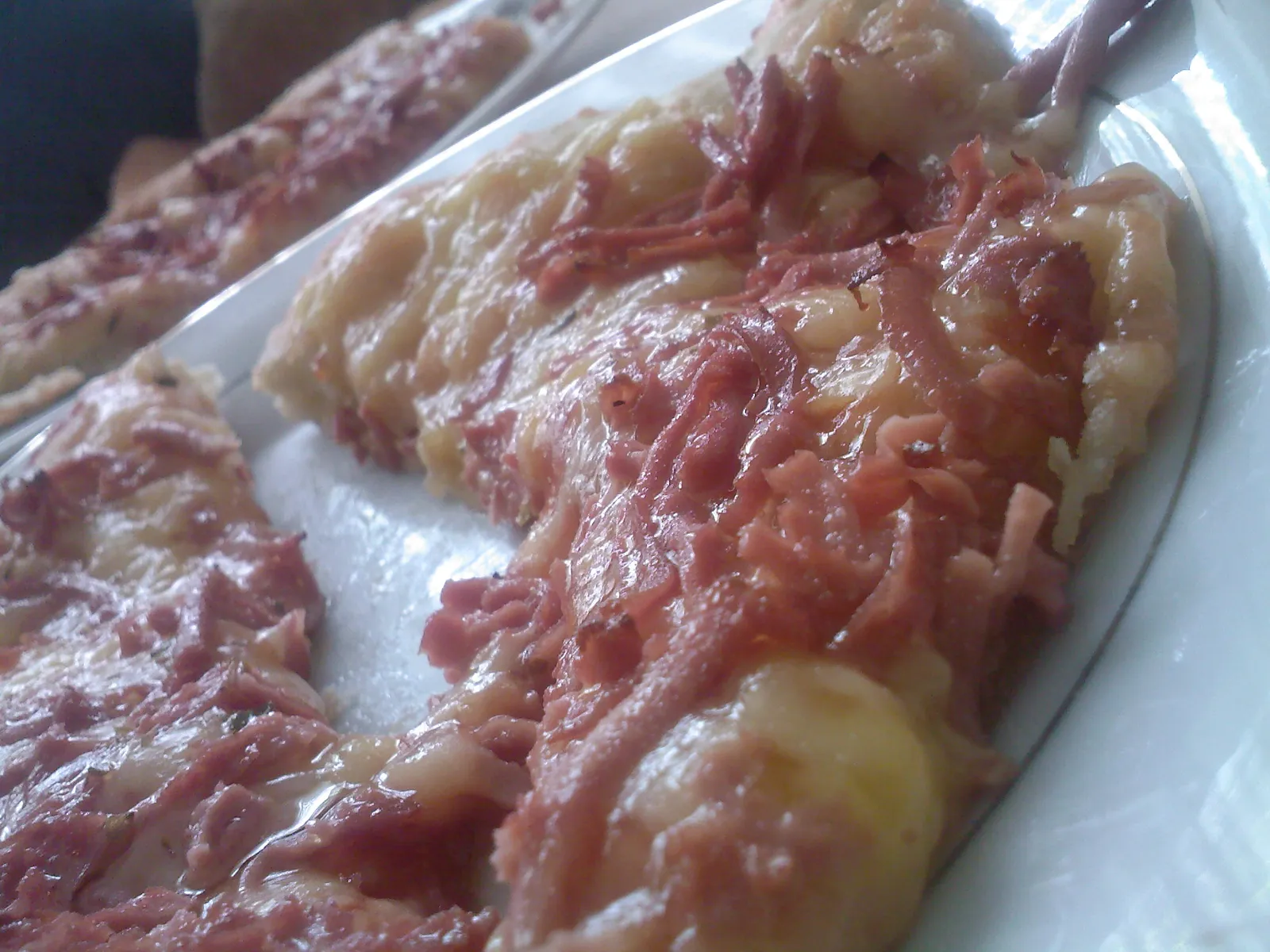 pizza by arasic (tijesno predobro)