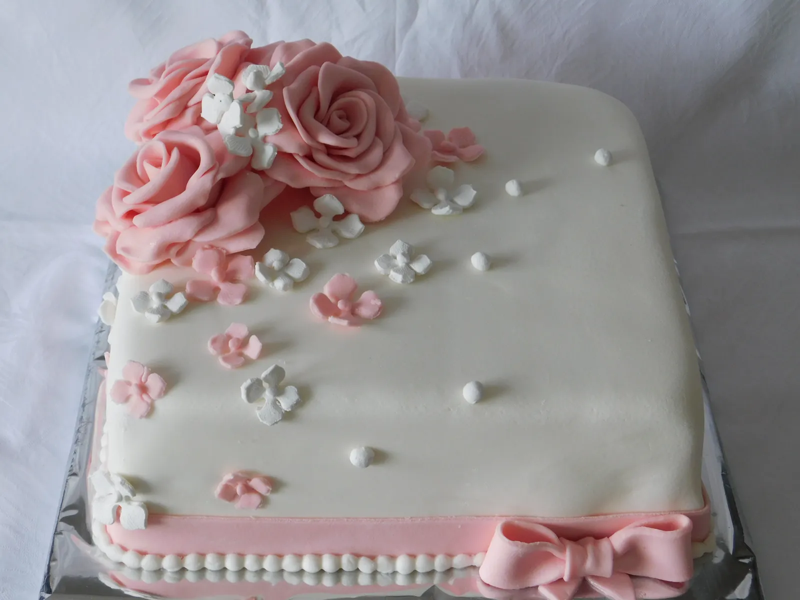 wedding cake