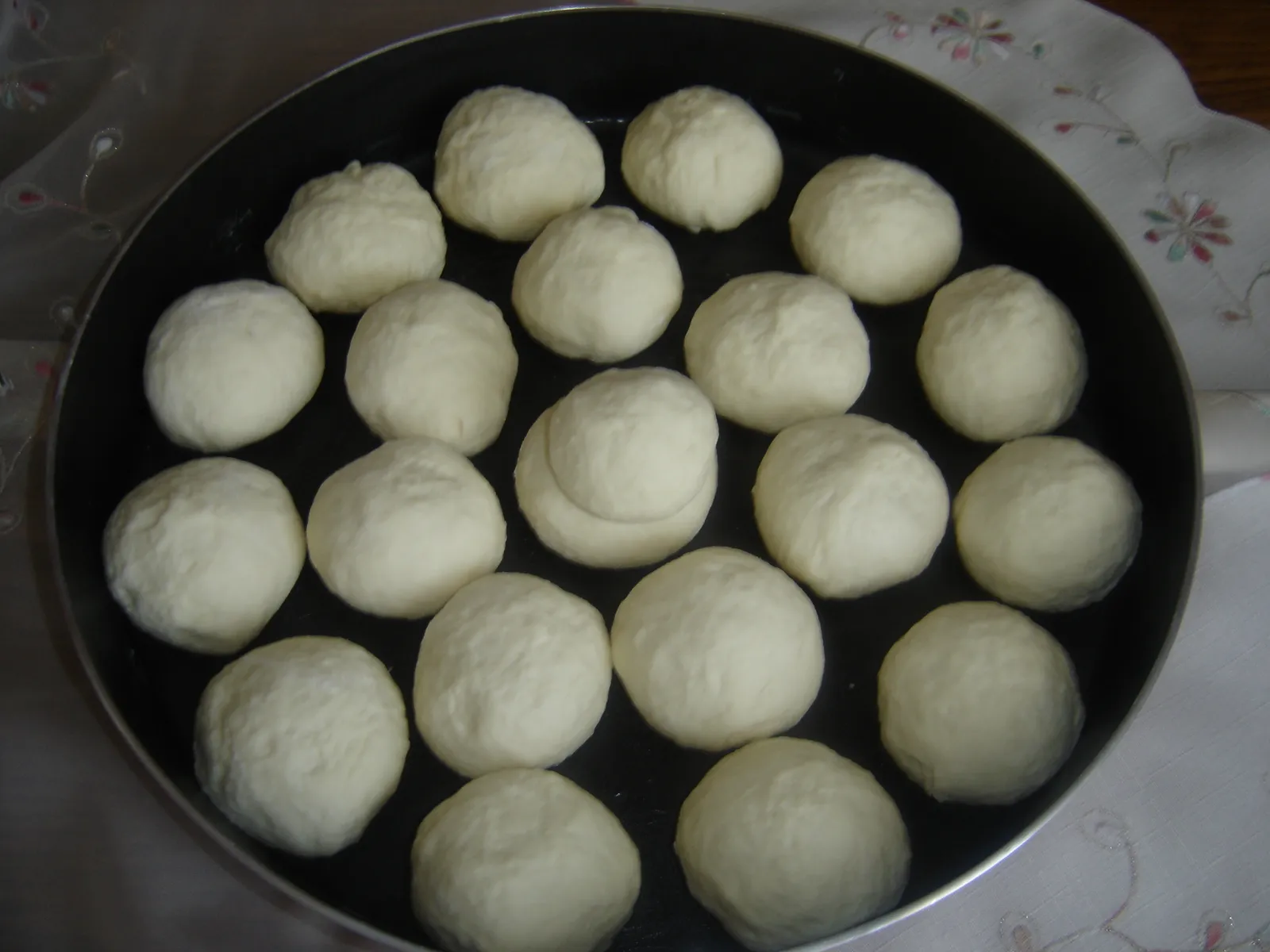 2. Buhtle – ostaviti da nadodju