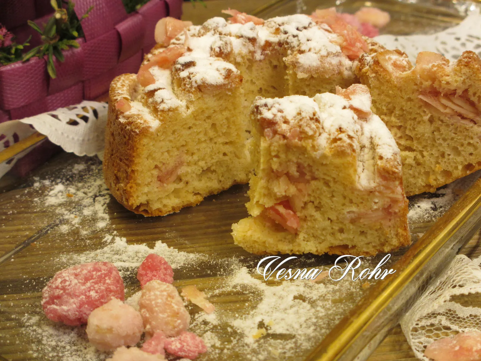 Komisbrot sa roze pralinama