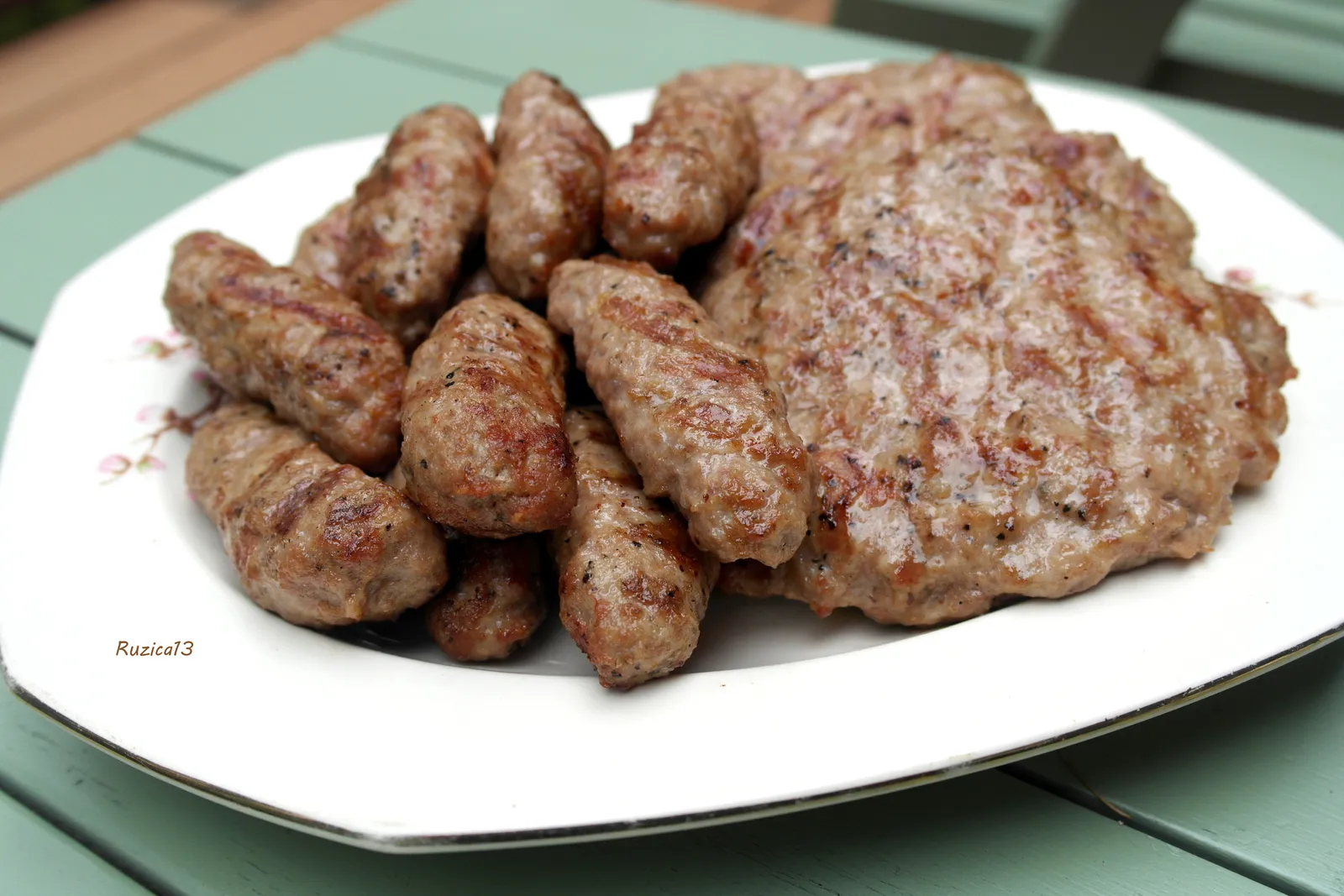 Cevapi i pleskavice