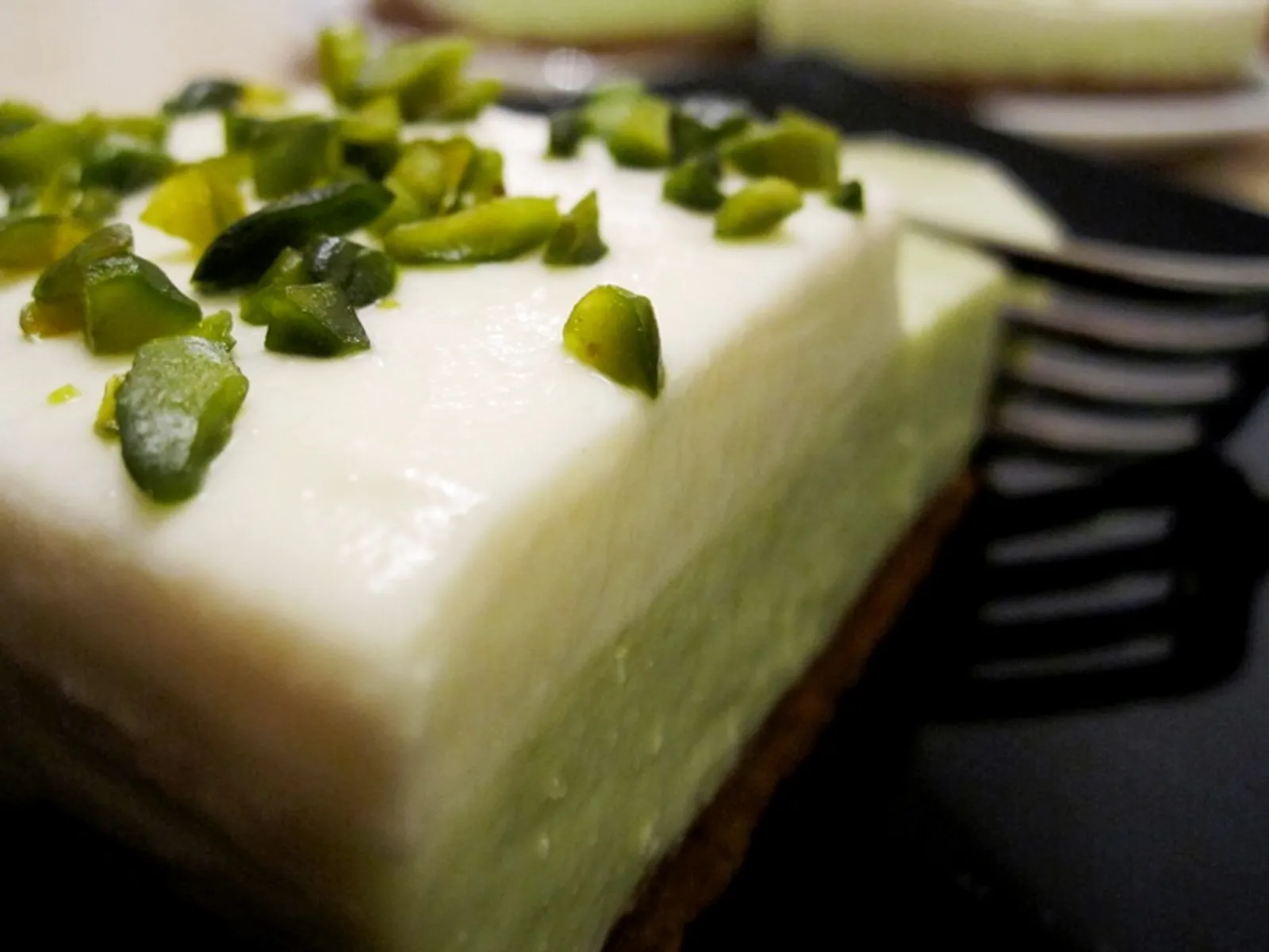 Avocado & Lime Cheesecake