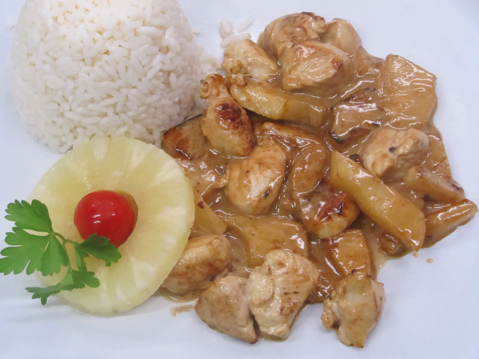 Piletina s ananasom u curry sosu by Mayamaya