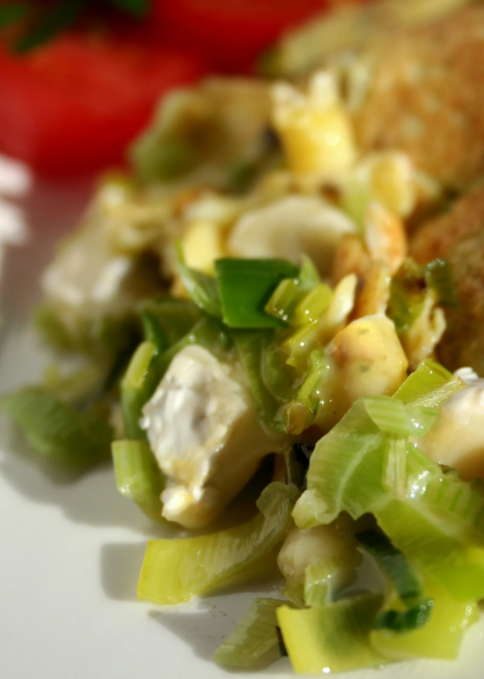 Omlet sa prazilukom i sirom bri