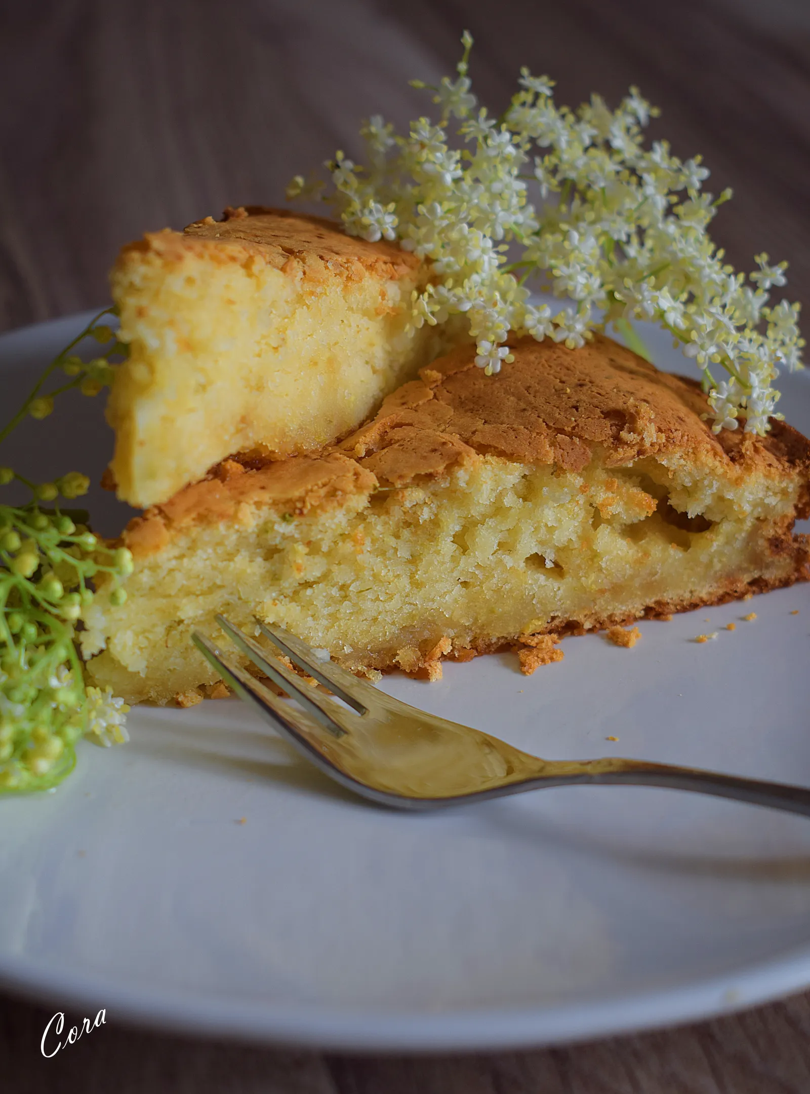 ღ Bazgolina torta s cvijetovima bazge