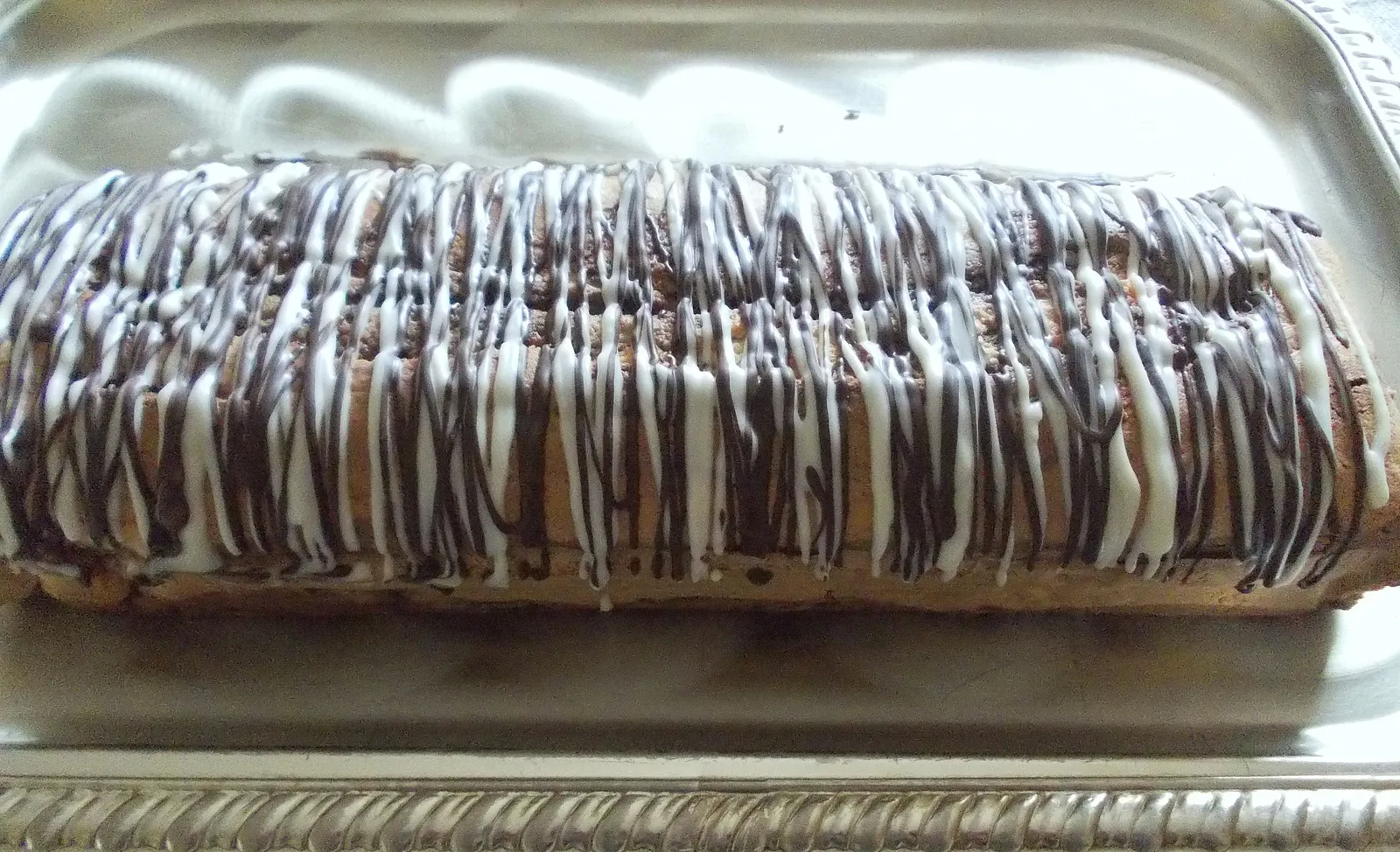 zebra kolač