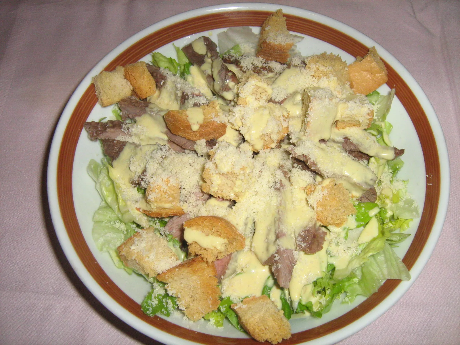 Salata sa biftekom