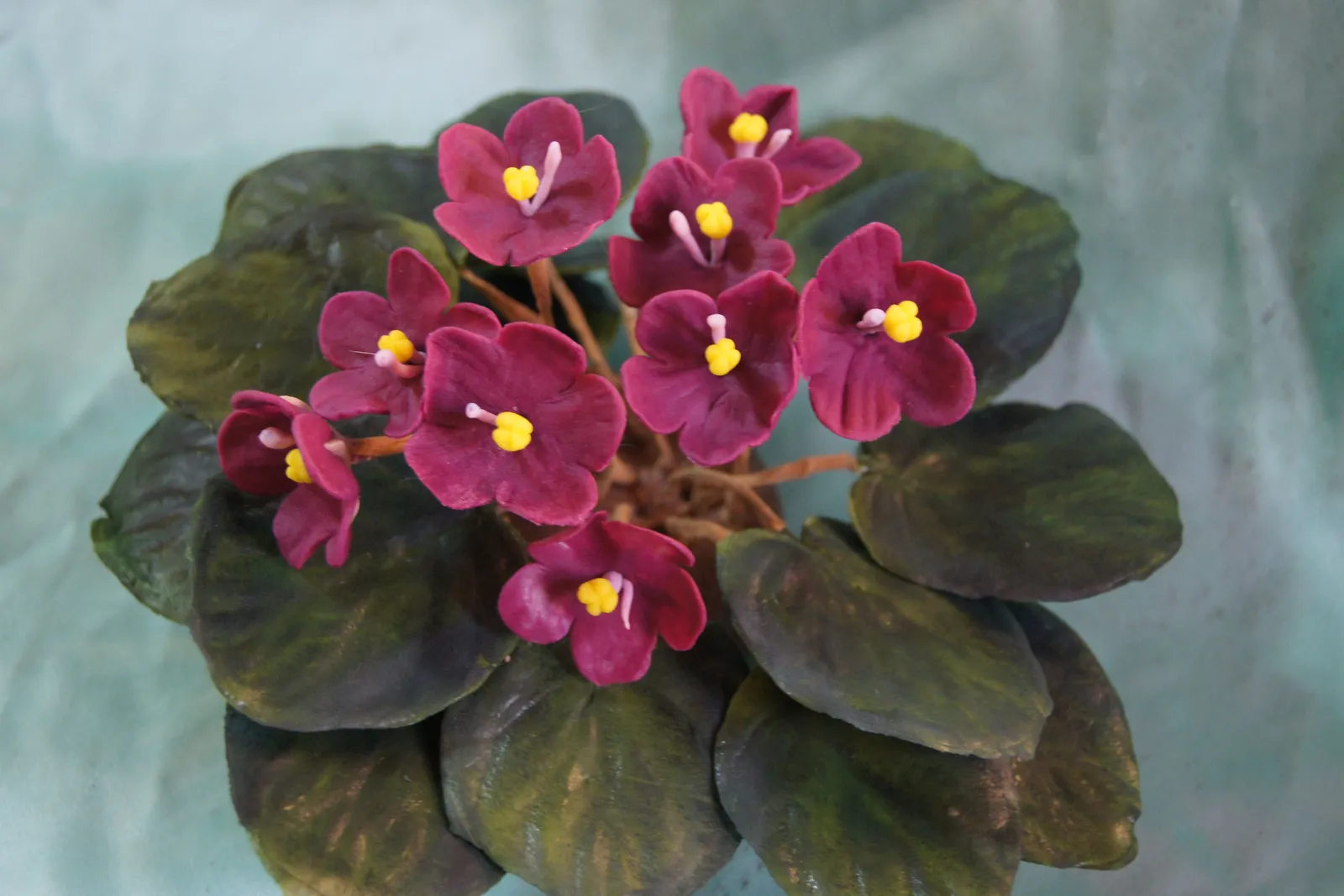 gumpaste african violet