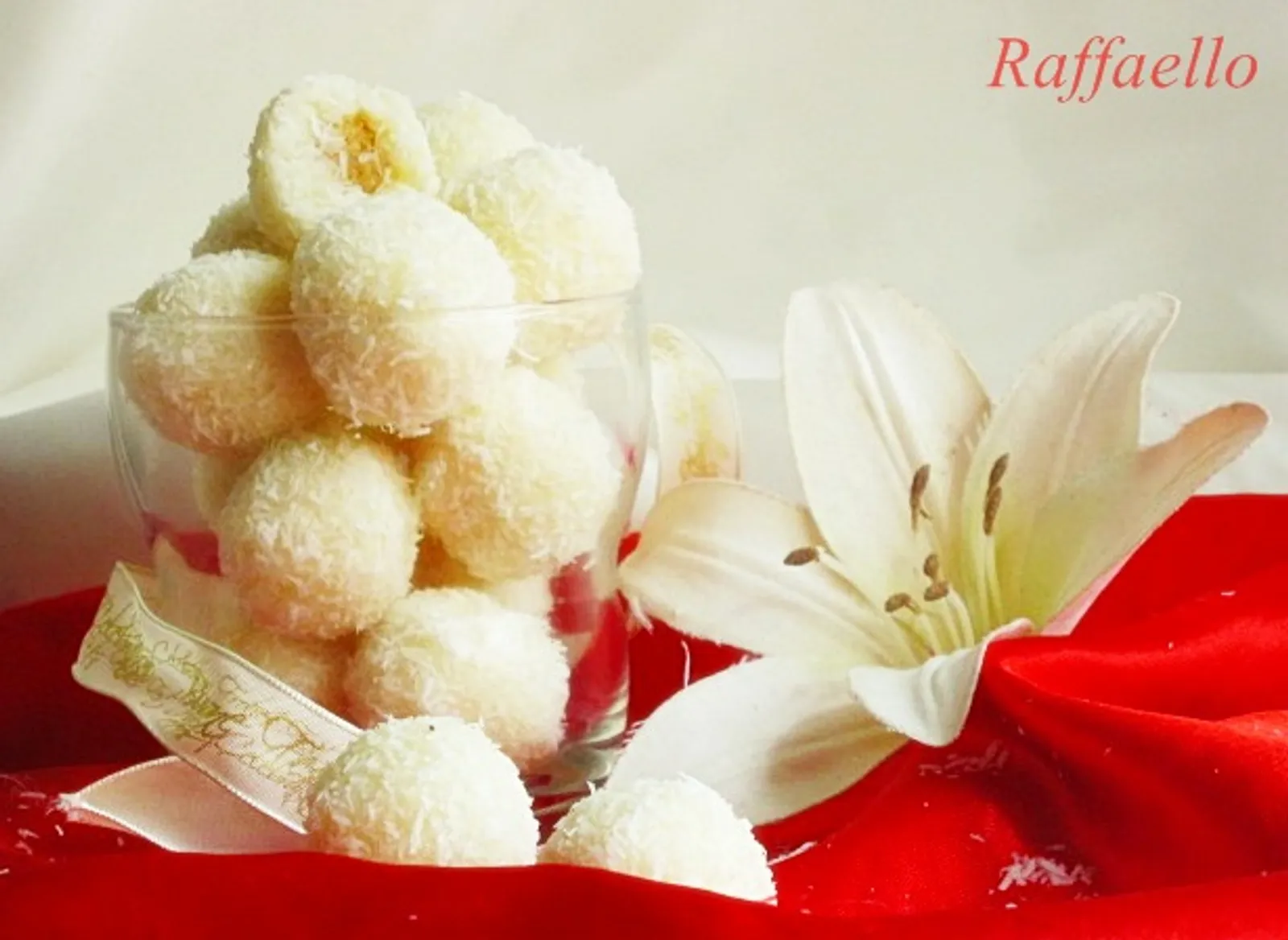 "Raffaellooooo :)!"