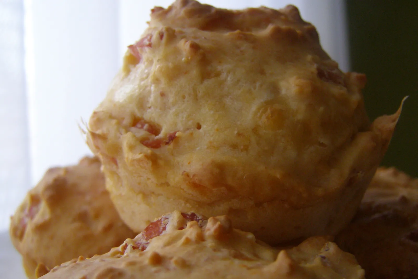 muffini od šunke i češnjaka