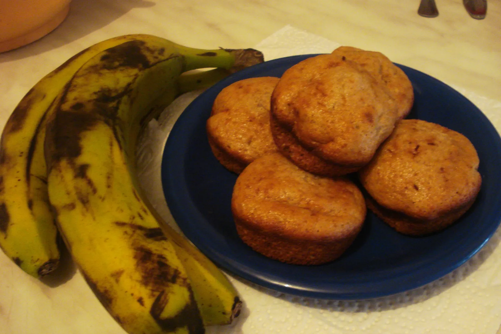 Moji Banana Mufins