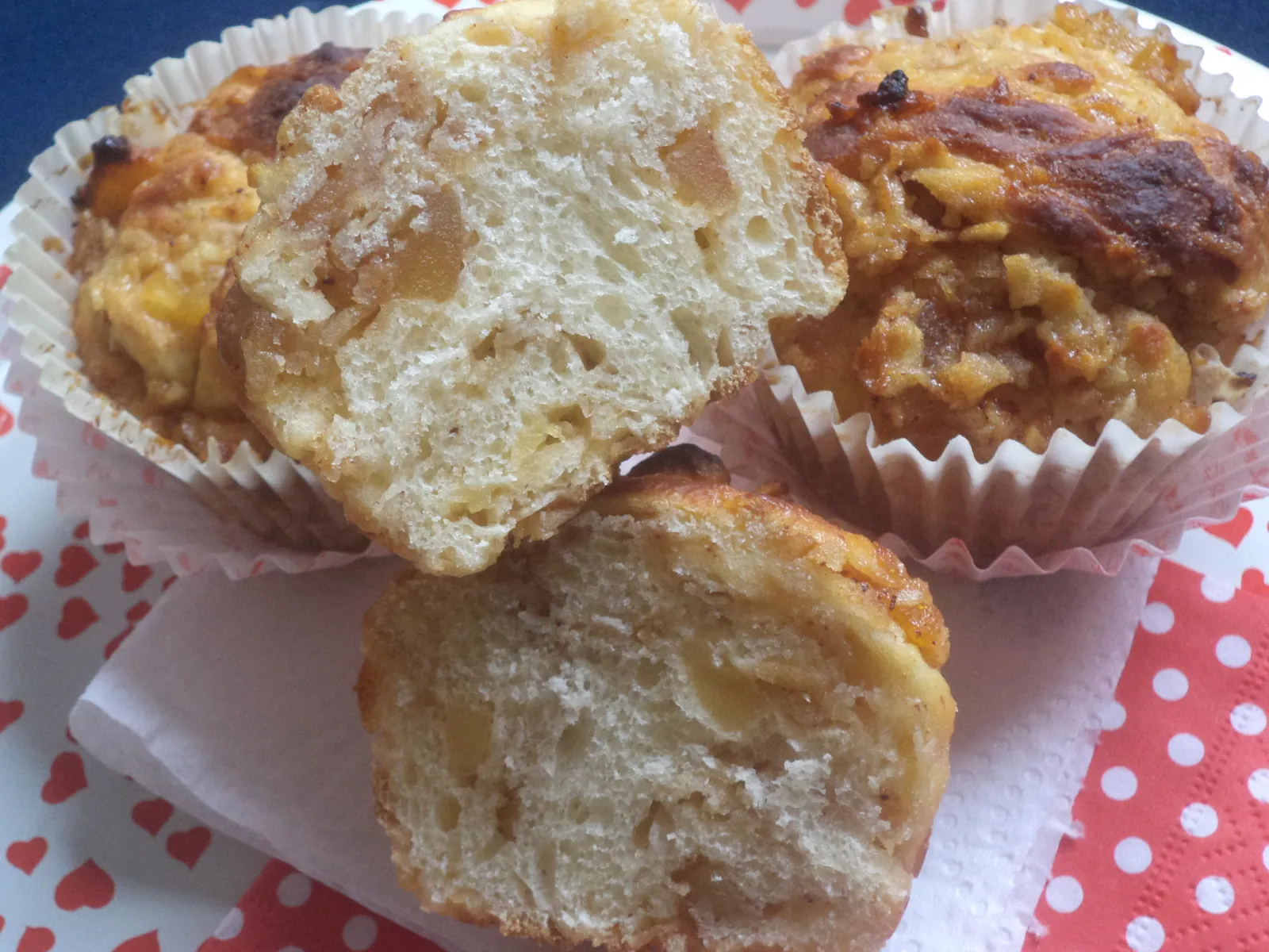 Monkey bread muffins by LuAnn
