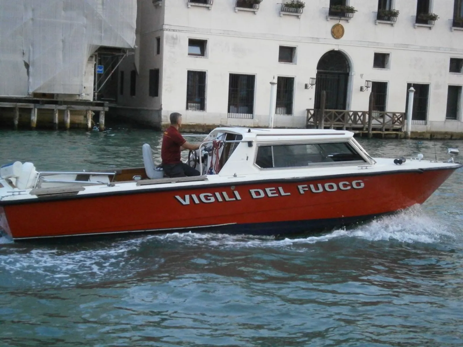 venecija - vatrogasac