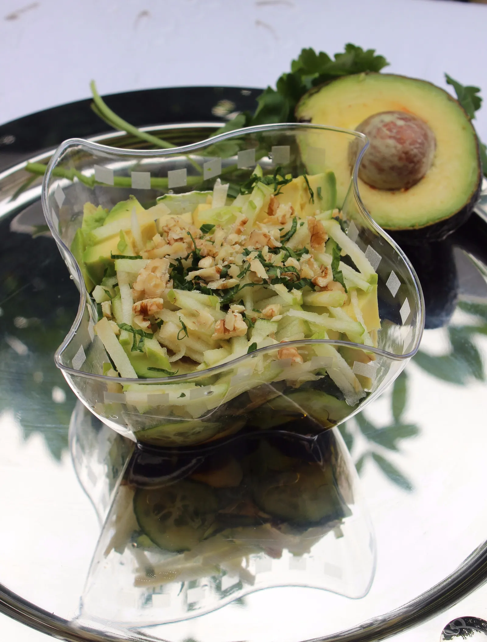 AVOCADO bajka ili SALATA *zelena priča*