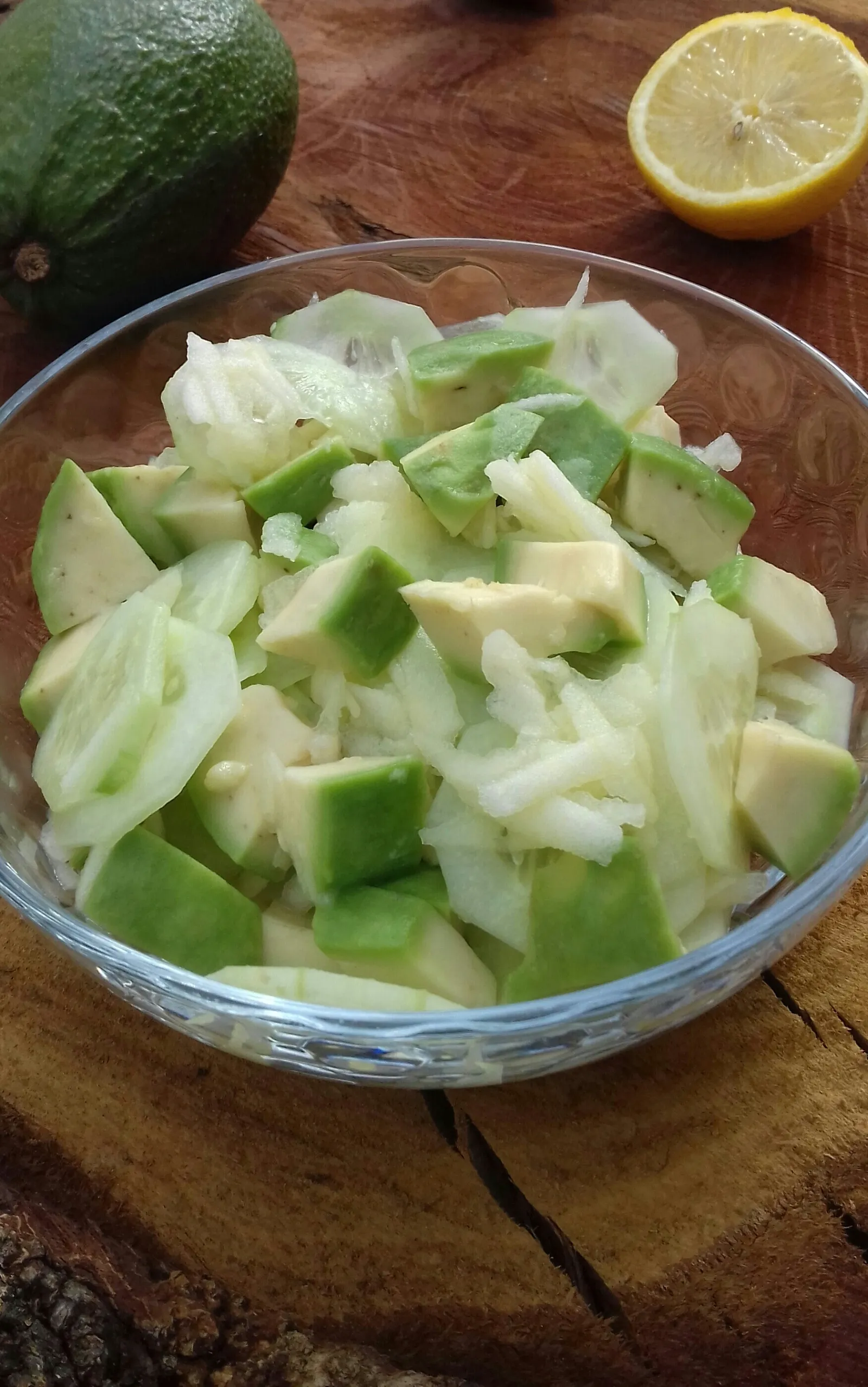 AVOCADO bajka ili SALATA *zelena priča* by blueSuna