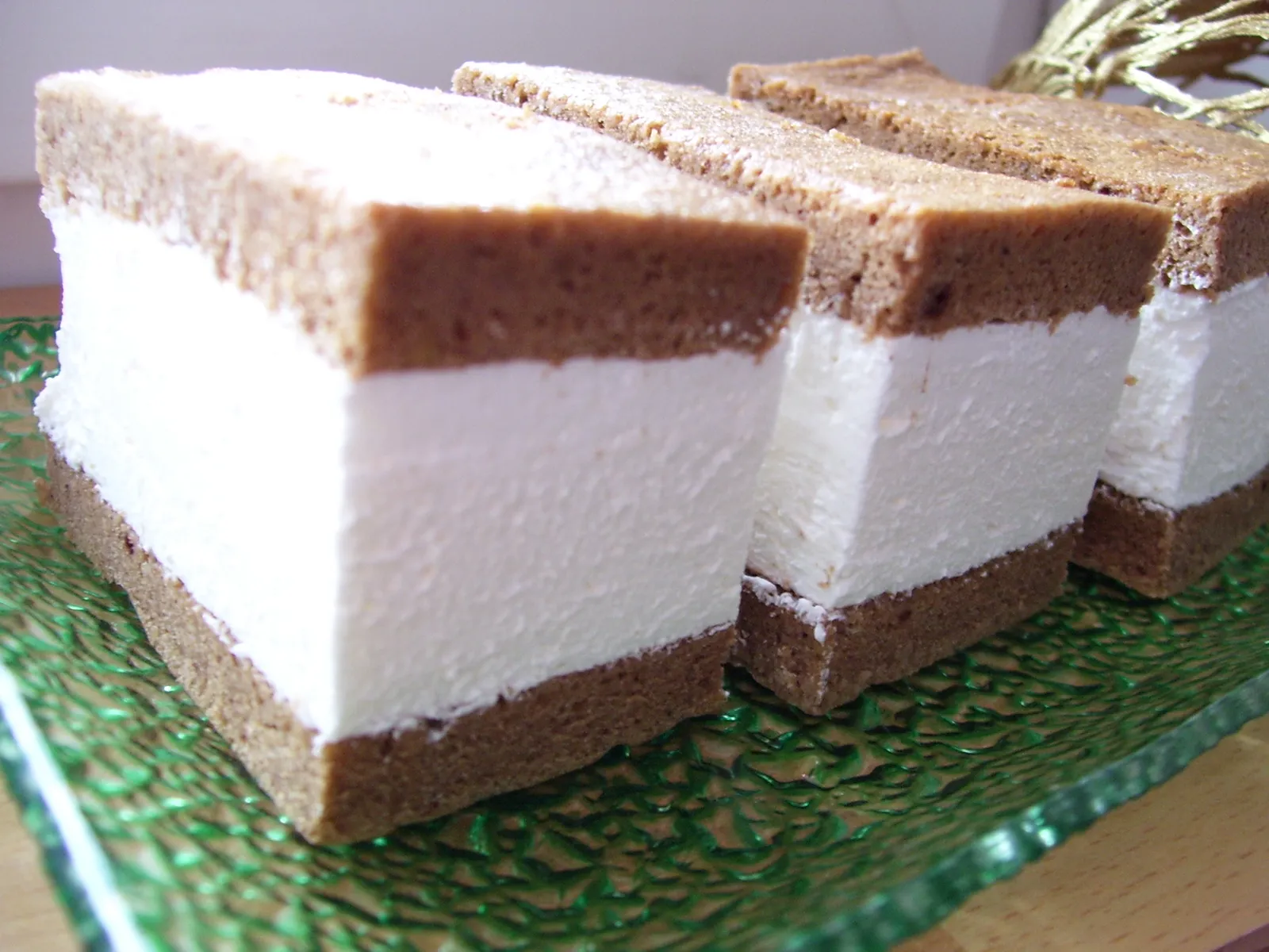 Kinder milch schnitte by sandra5