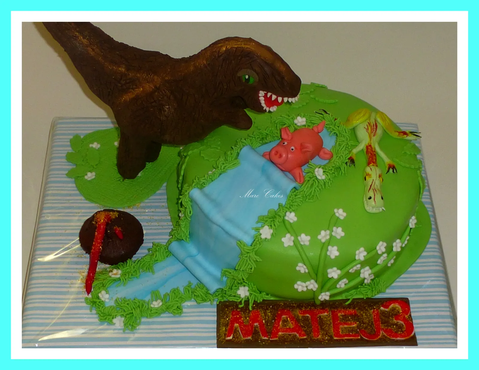 Dinosaur torta:)