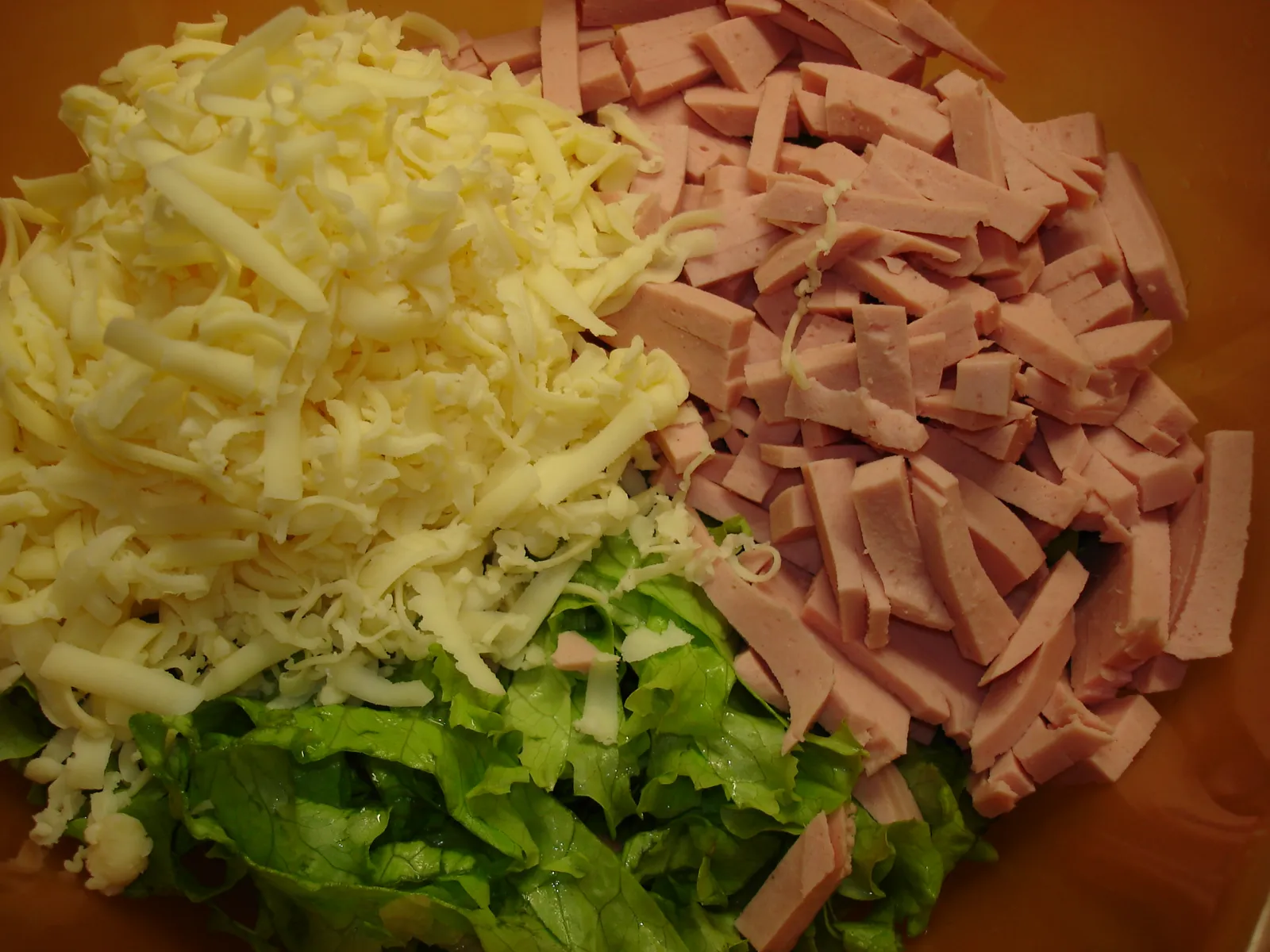 Mesna salata
