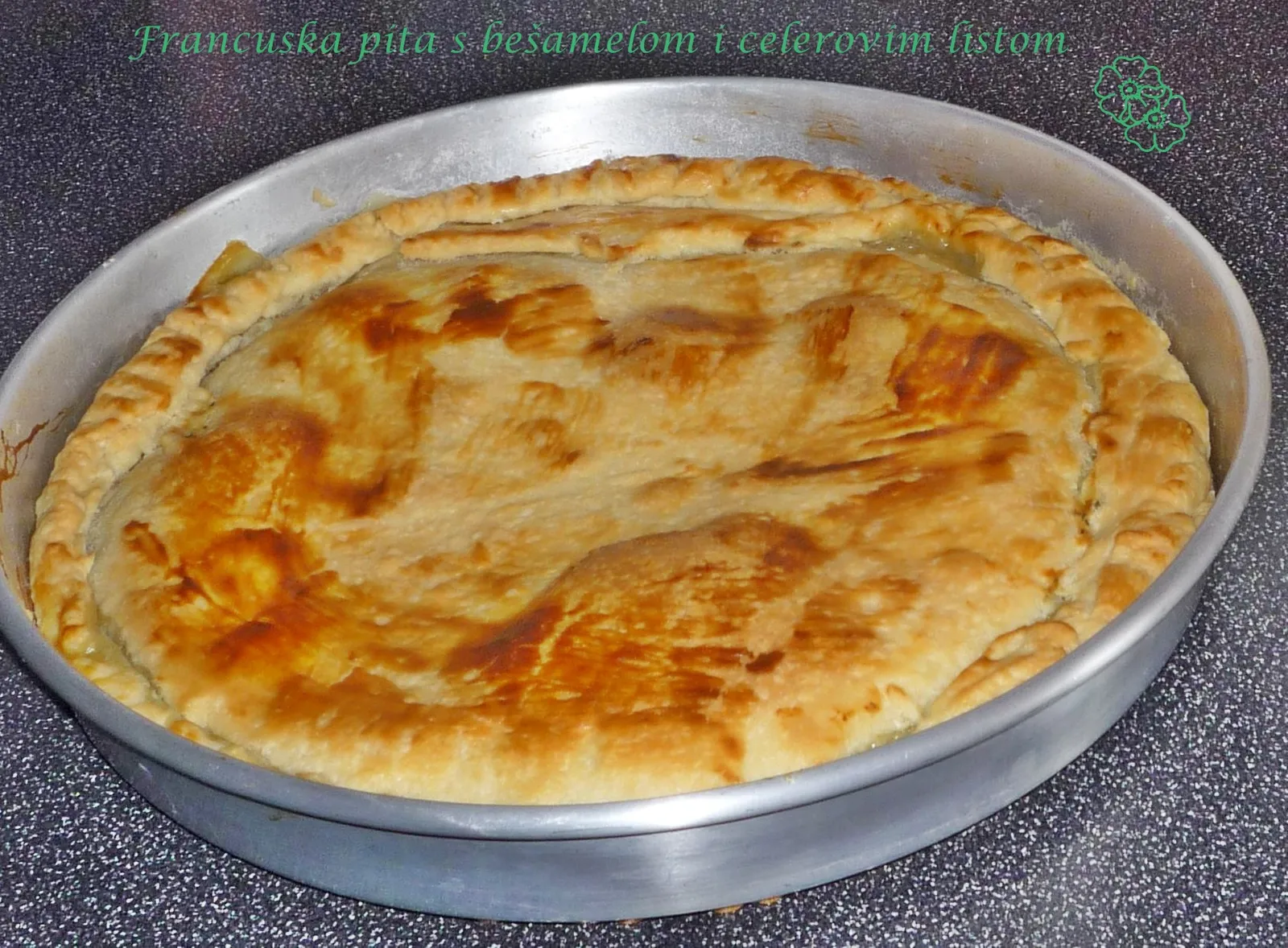 Francuski kolač (pita) sa bešamelom i celerovim listom