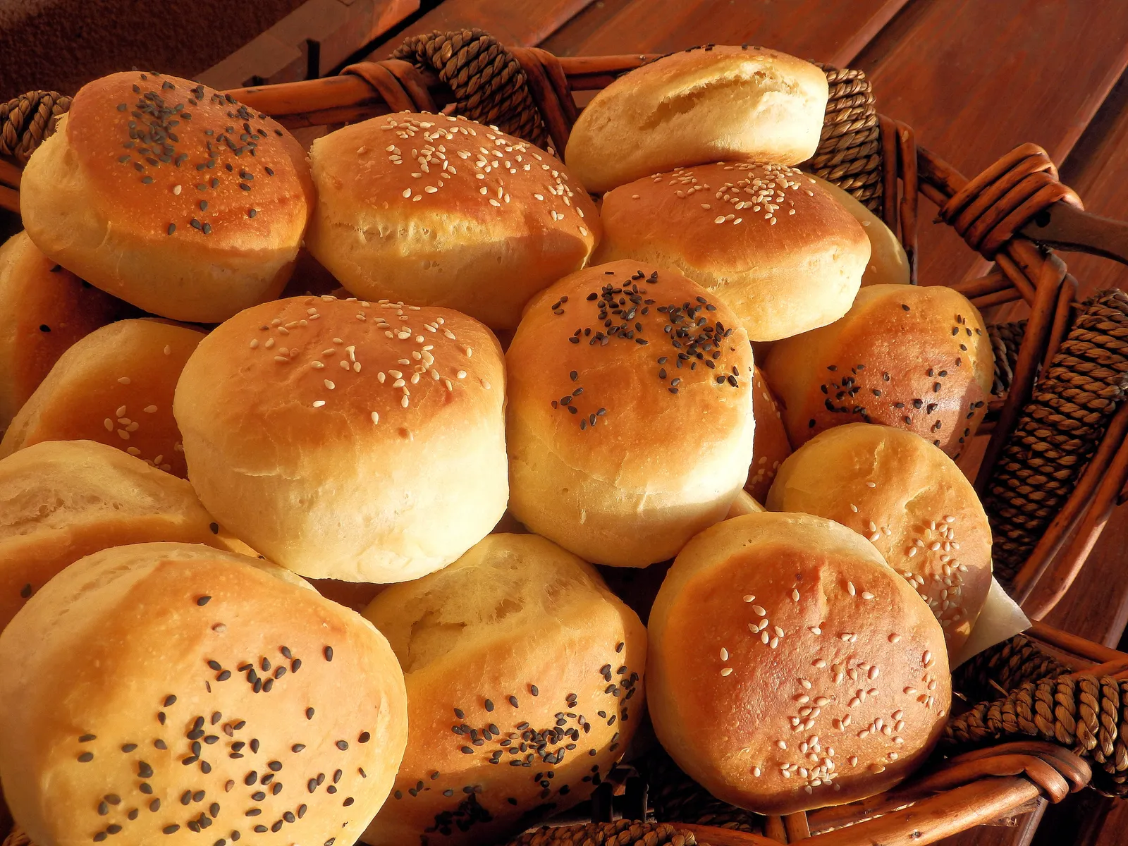 Hamburger pecivo by enasarovik