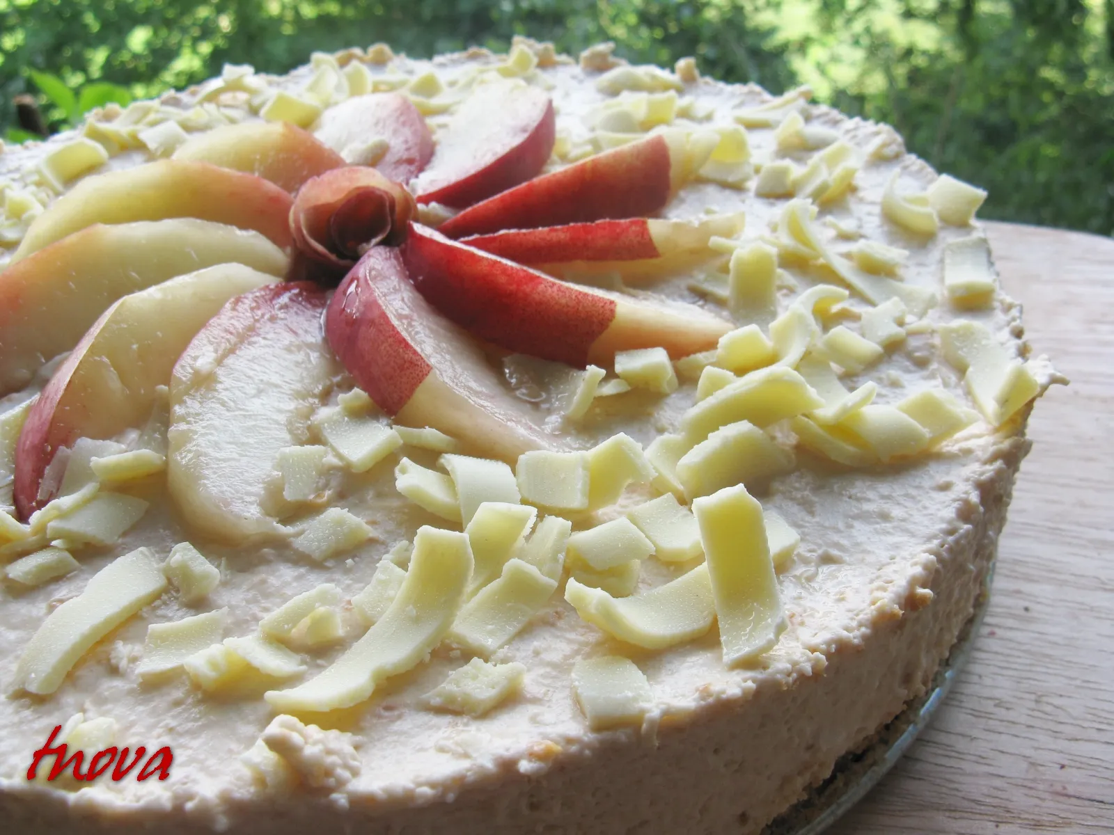 Peachy Summer Cake by Mmmary