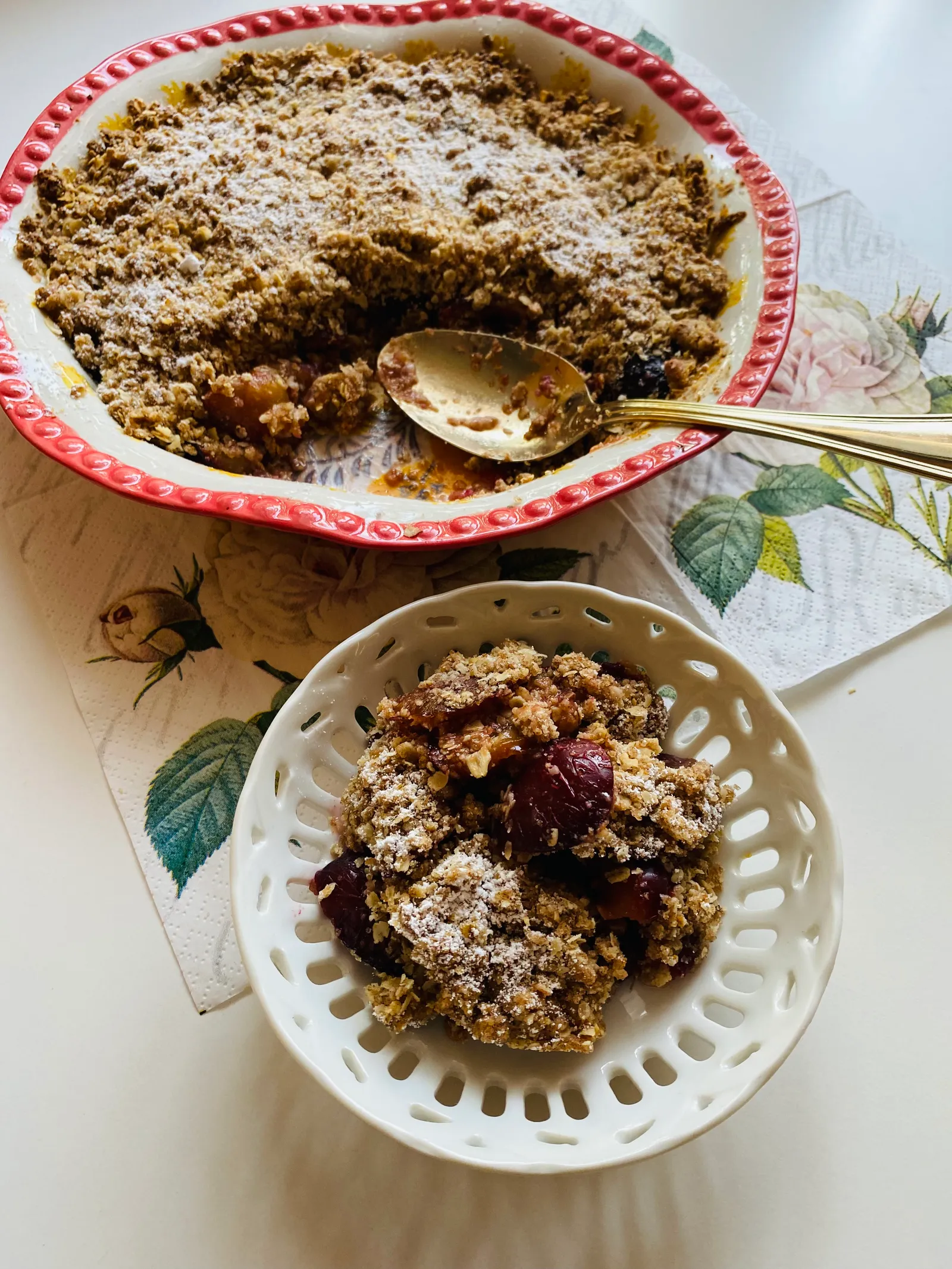 Crumble sa sljivama
