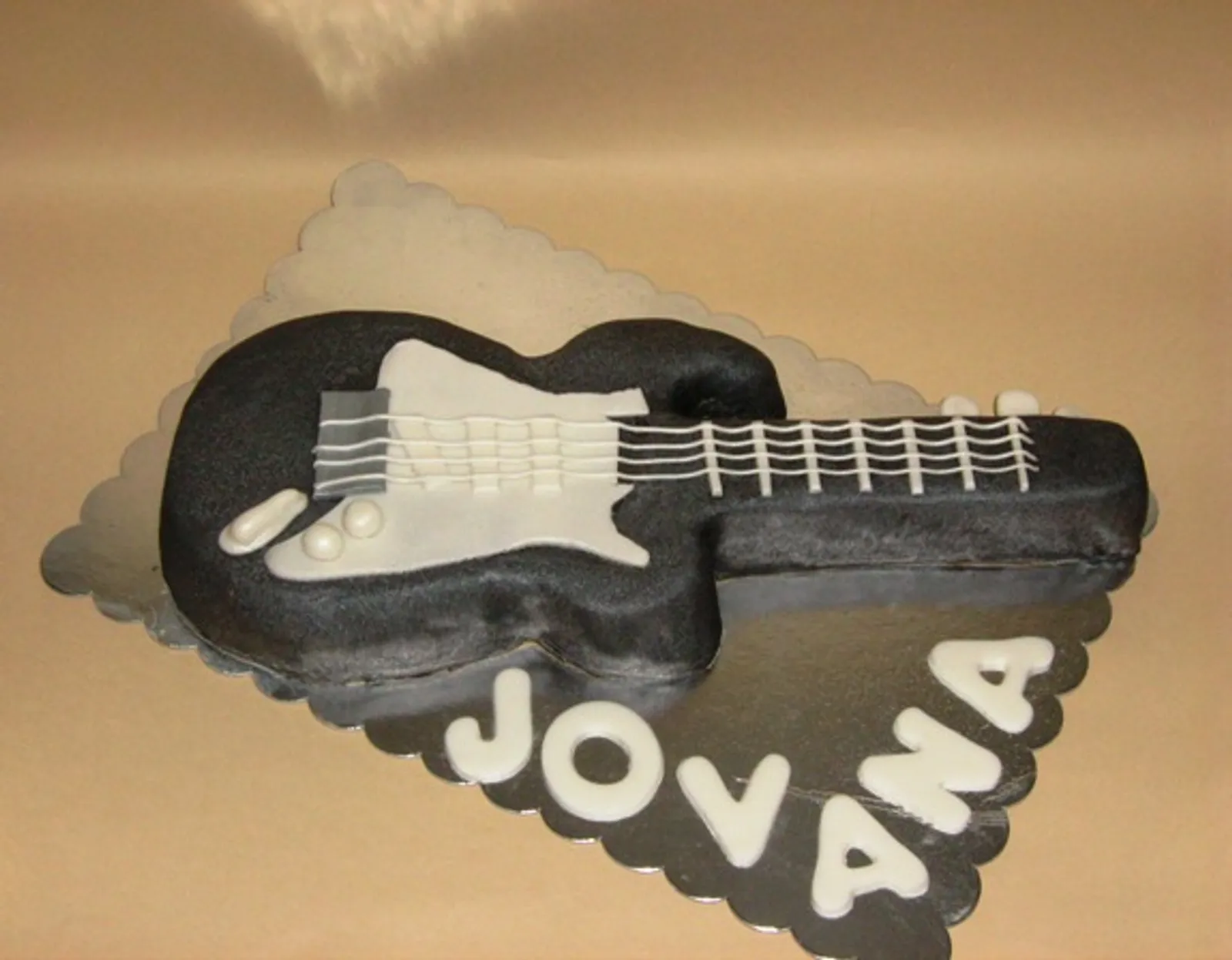 Gitara torta