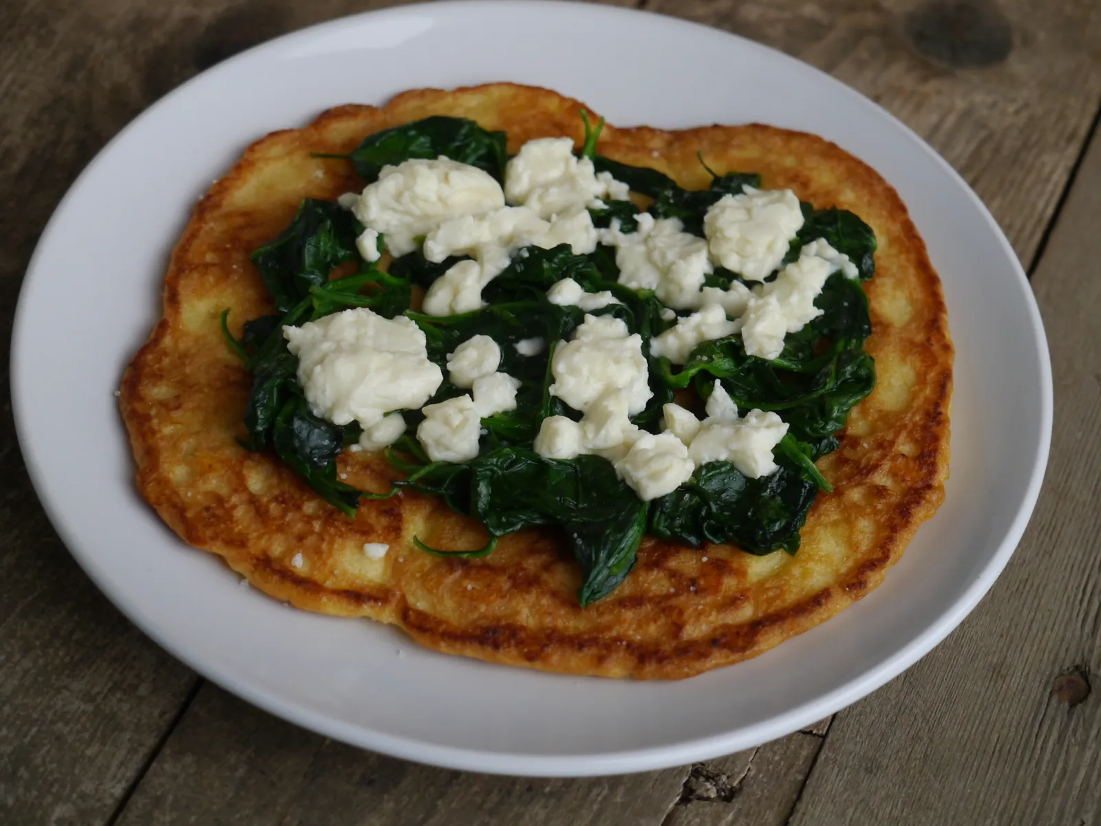 Mini low carb "pizza"