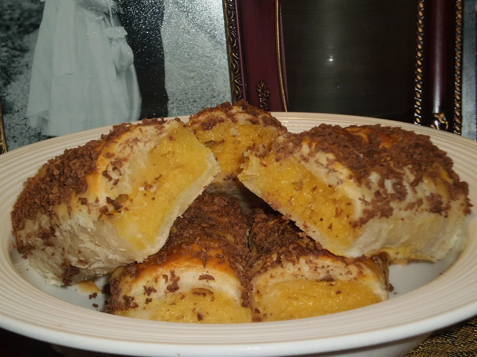Cream Rolls